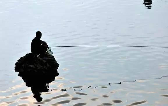 釣魚(yú)隨想：你是哪類(lèi)人，決定了你在餐飲創(chuàng)業(yè)中的角色|餐飲界