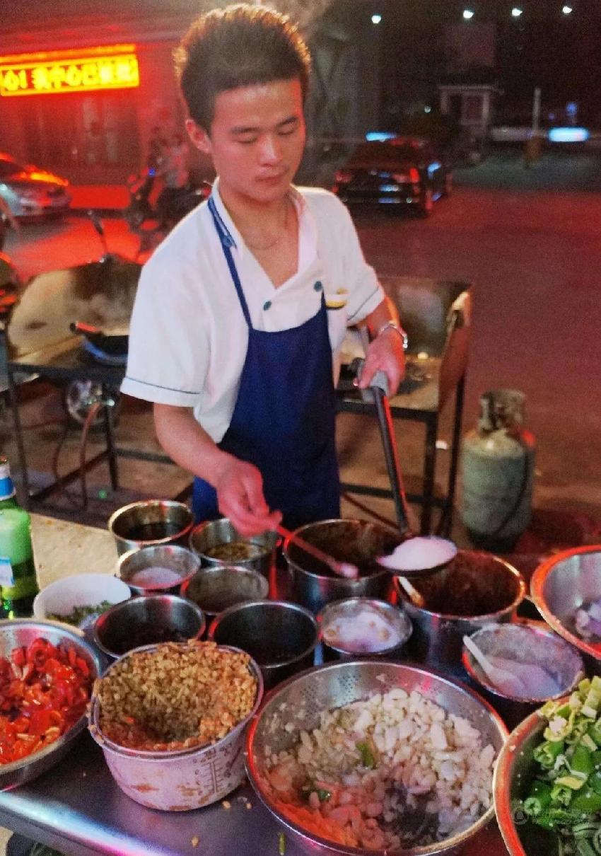 科技和餐飲的融合可謂五花八門(mén)，這其中有哪些值得思考的？